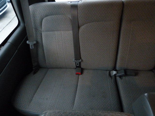 2019 Chevrolet Express Passenger 6.0L V8 GAS*3500*LT*155" WB*15 PASSENGER*HARD TO FIND!! - 23009561 - 18