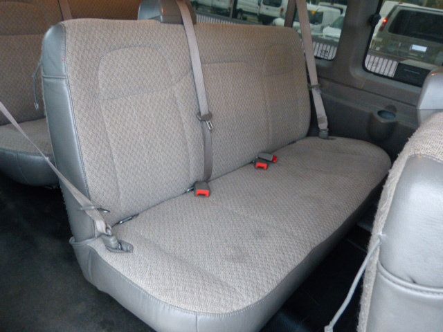 2019 Chevrolet Express Passenger 6.0L V8 GAS*3500*LT*155" WB*15 PASSENGER*HARD TO FIND!! - 23009561 - 21