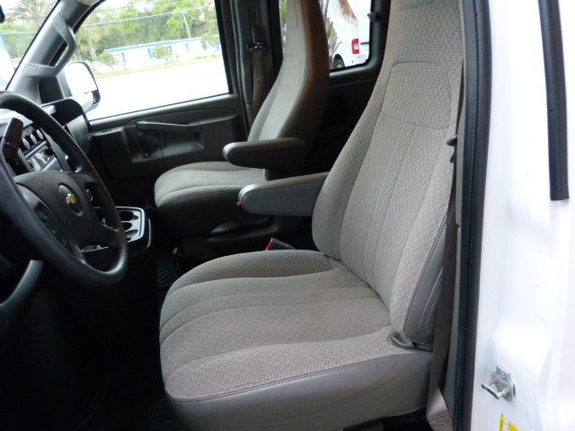 2019 Chevrolet Express Passenger 6.0L V8 GAS*3500*LT*155" WB*15 PASSENGER*HARD TO FIND!! - 23009561 - 30