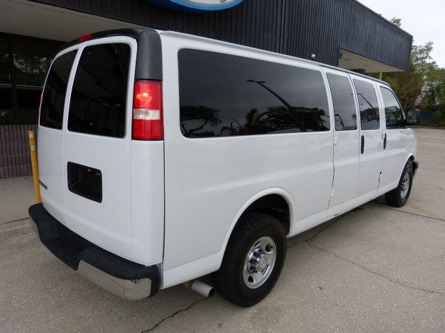 2019 Chevrolet Express 3500 LT Extended's photo