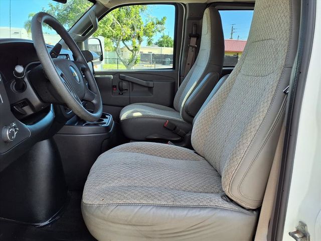2019 Chevrolet Express Passenger RWD 3500 155" LT - 22911587 - 15