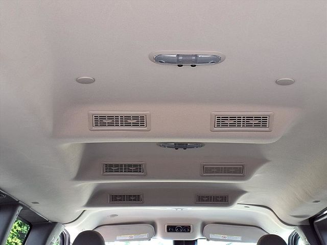 2019 Chevrolet Express Passenger RWD 3500 155" LT - 22911587 - 22