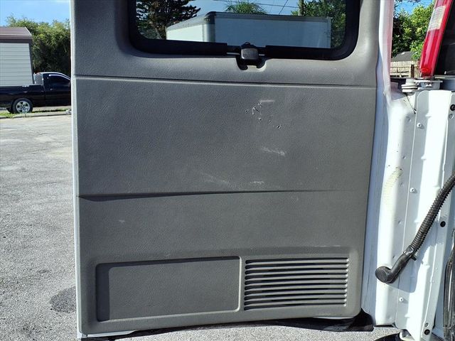 2019 Chevrolet Express Passenger RWD 3500 155" LT - 22911587 - 23