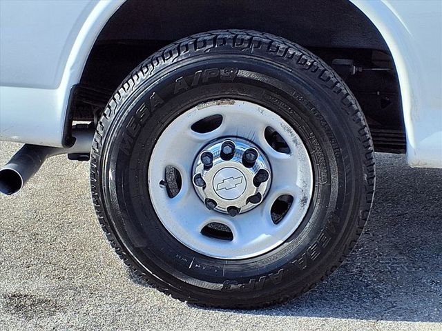 2019 Chevrolet Express Passenger RWD 3500 155" LT - 22911587 - 39