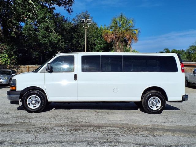 2019 Chevrolet Express Passenger RWD 3500 155" LT - 22911587 - 7