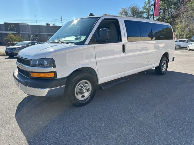 2019 Chevrolet Express Passenger RWD 3500 155" LT - 22695952 - 6