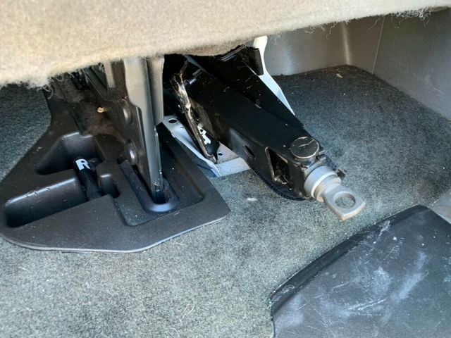 2019 Chevrolet Express Passenger RWD 3500 155" LT 15 Passenger - 22932934 - 18