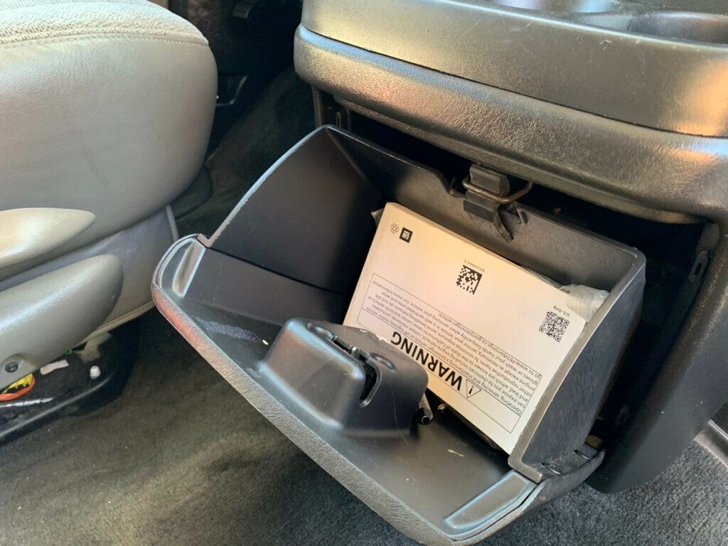 2019 Chevrolet Express Passenger RWD 3500 155" LT 15 Passenger - 22932934 - 39