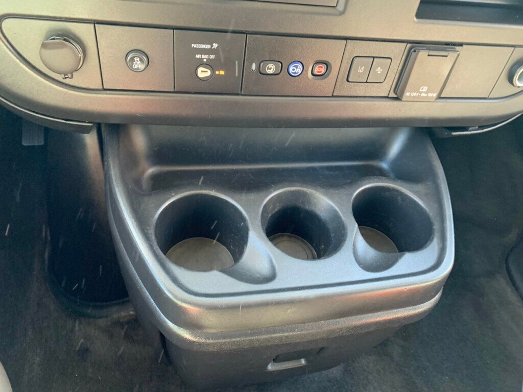 2019 Chevrolet Express Passenger RWD 3500 155" LT 15 Passenger - 22932934 - 43