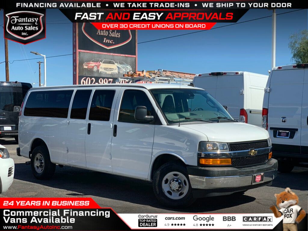2019 Chevrolet Express Passenger RWD 3500 155" LT 15 PASSENGER - 22934291 - 0