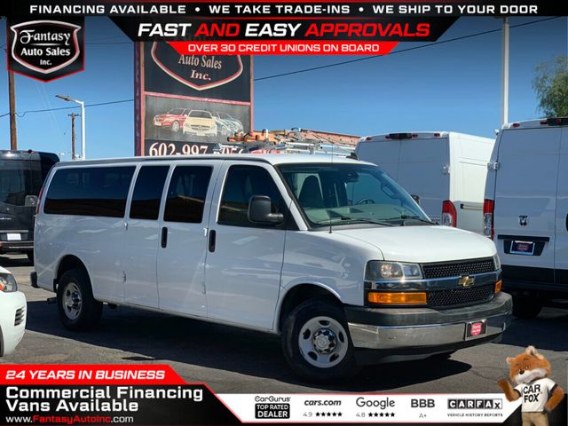2019 Chevrolet Express Passenger RWD 3500 155" LT 15 PASSENGER - 22934291 - 0