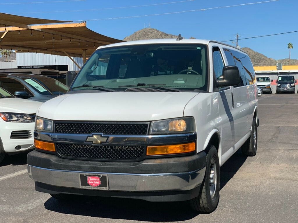 2019 Chevrolet Express Passenger RWD 3500 155" LT 15 PASSENGER - 22934291 - 14