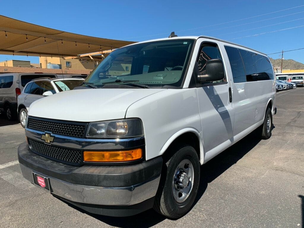 2019 Chevrolet Express Passenger RWD 3500 155" LT 15 PASSENGER - 22934291 - 15