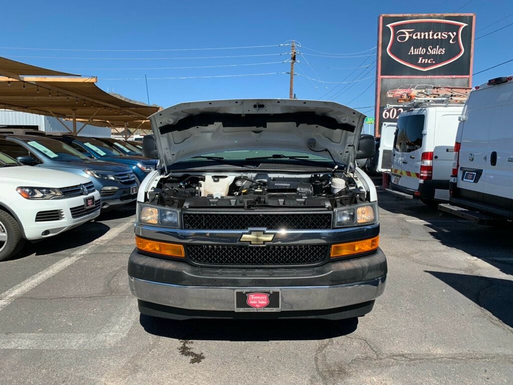2019 Chevrolet Express Passenger RWD 3500 155" LT 15 PASSENGER - 22934291 - 43