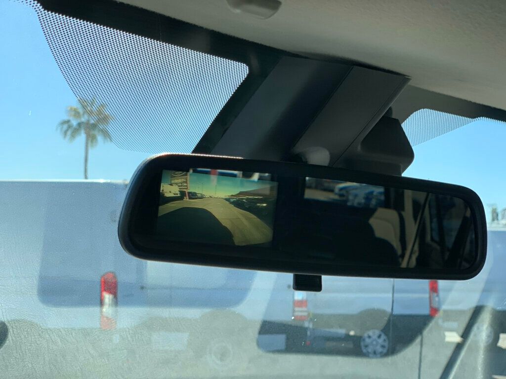 2019 Chevrolet Express Passenger RWD 3500 155" LT 15 Passenger - 22942936 - 16