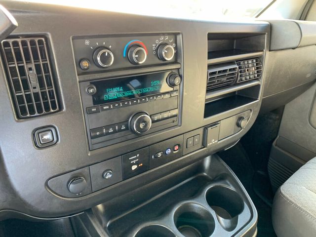 2019 Chevrolet Express Passenger RWD 3500 155" LT 15 Passenger - 22942936 - 36