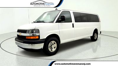 2019 Chevrolet Express Passenger - 1GAZGPFG9K1202311