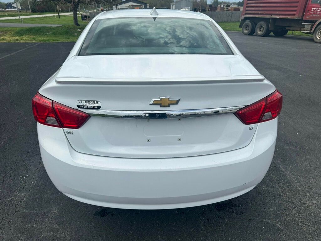 2019 Chevrolet Impala 4dr Sedan LT w/1LT Panoramic Sunroof and Heated Leather - 22386826 - 3