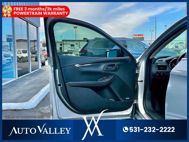 2019 Chevrolet Impala Premier Sedan 4D - 22938979 - 10