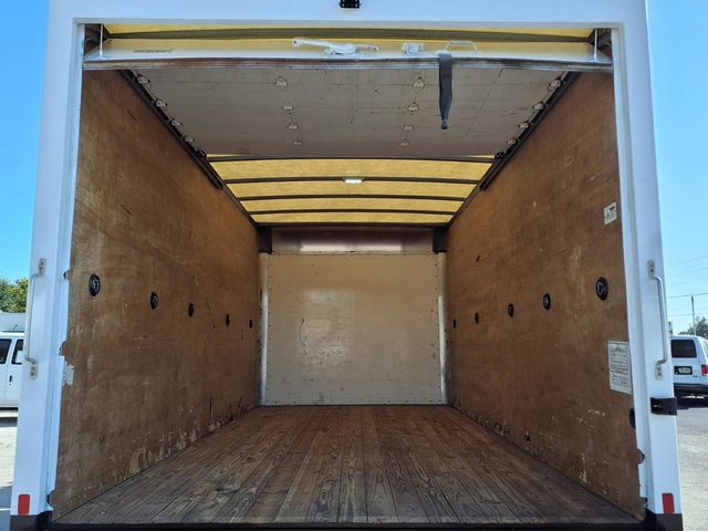 2019 Chevrolet LCF 4500 16' Box Truck w/Liftgate - 23045168 - 19