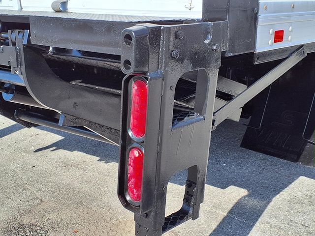 2019 Chevrolet LCF 4500 16' Box Truck w/Liftgate - 23045168 - 23