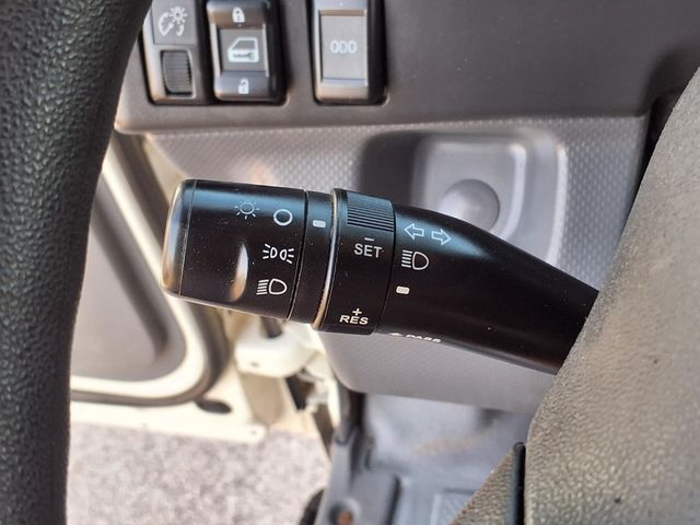 2019 Chevrolet LCF 4500 16' Box Truck w/Liftgate - 23045168 - 31