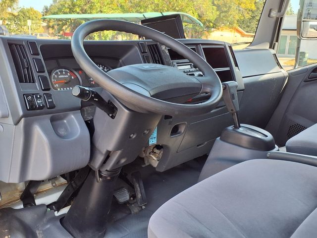 2019 Chevrolet LCF 4500 16' Box Truck w/Liftgate - 23045168 - 8