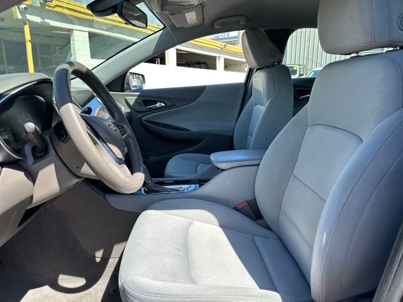 2019 Chevrolet Malibu 4dr Sedan LS w/1LS - 22936306 - 12