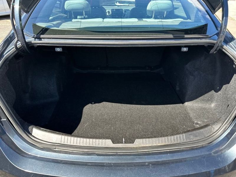 2019 Chevrolet Malibu 4dr Sedan LS w/1LS - 22936306 - 19