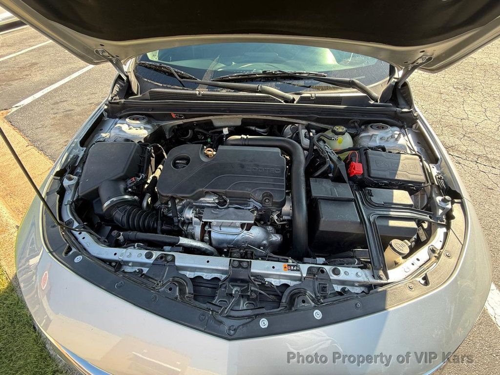 2019 Chevrolet Malibu photo 11