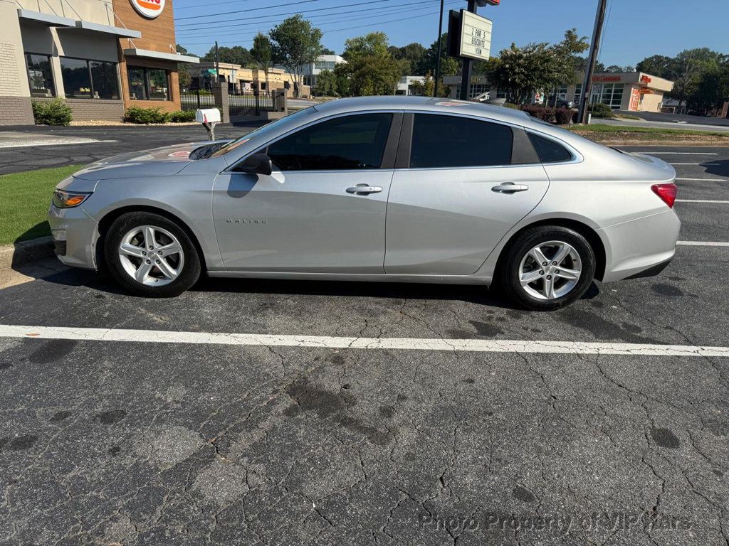2019 Chevrolet Malibu photo 4