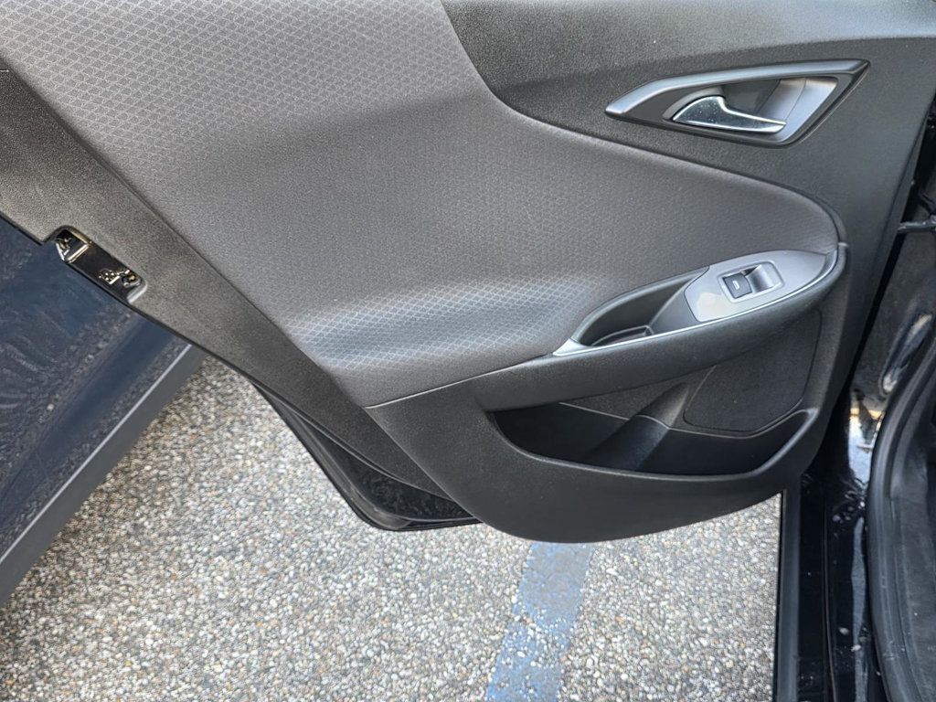 2019 Chevrolet Malibu 1LT photo 22