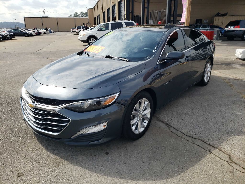 2019 Chevrolet Malibu 1LT photo 2