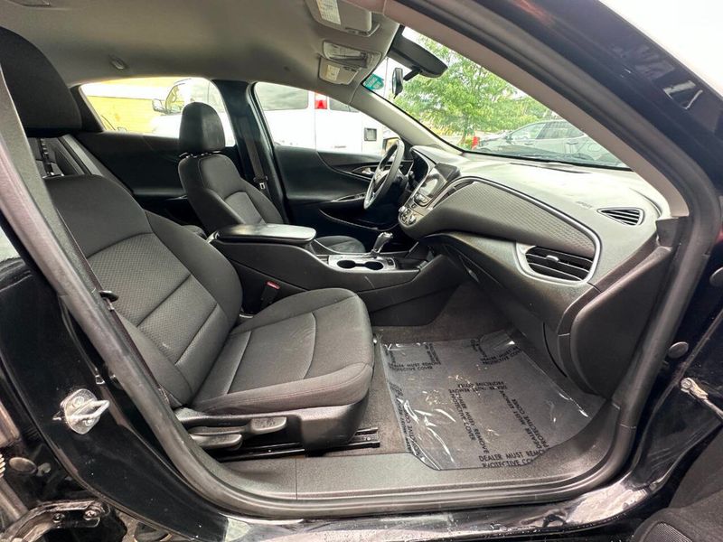 2019 Chevrolet Malibu 4dr Sedan RS w/1SP - 22891531 - 22