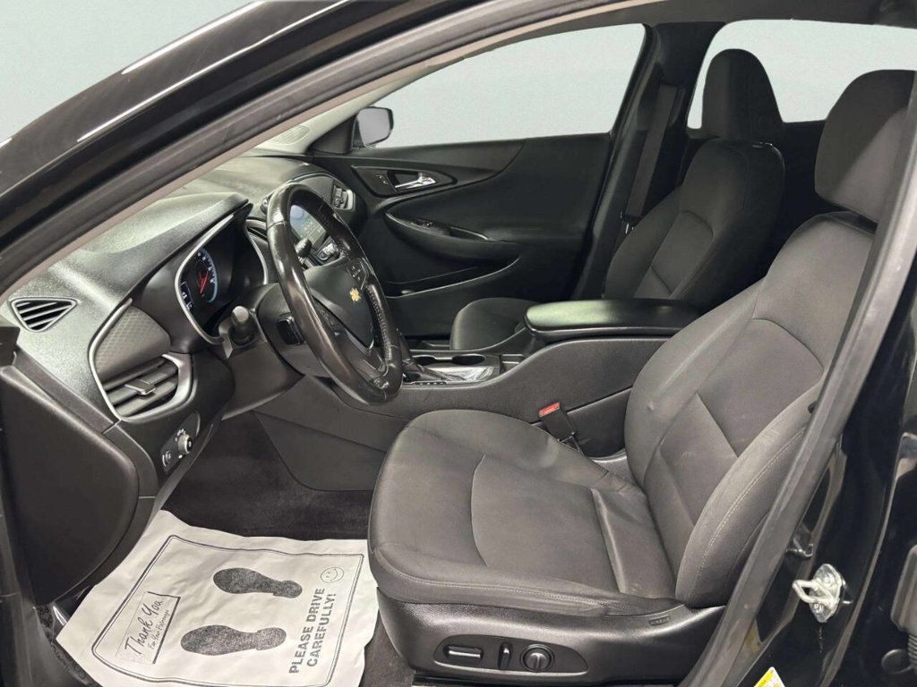 2019 Chevrolet Malibu 4dr Sedan RS w/1SP - 23003898 - 9