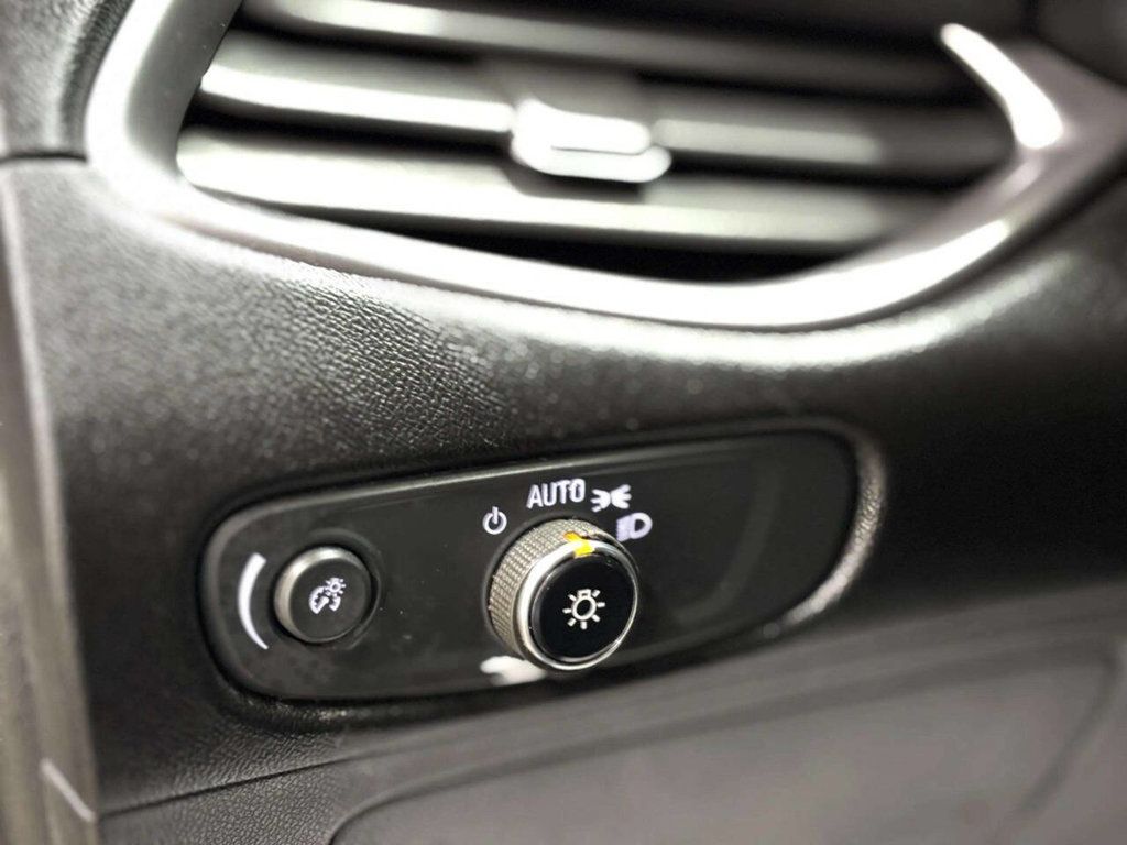 2019 Chevrolet Malibu 4dr Sedan RS w/1SP - 23003898 - 23