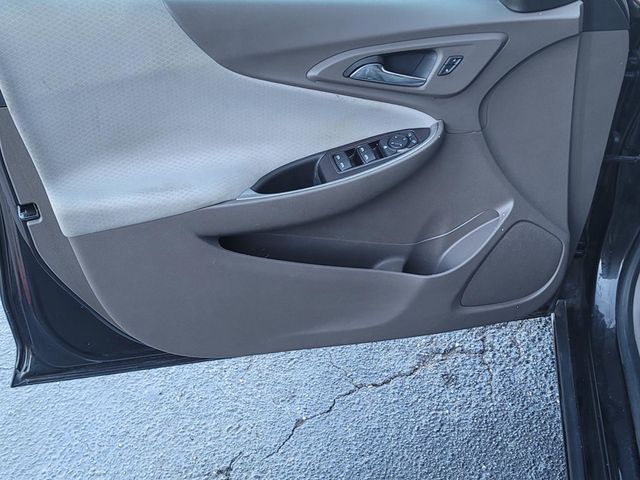 2019 Chevrolet Malibu LS - 22773693 - 23