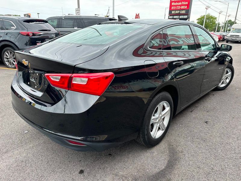 2019 Chevrolet Malibu LS Fleet 4dr Sedan - 22888588 - 4