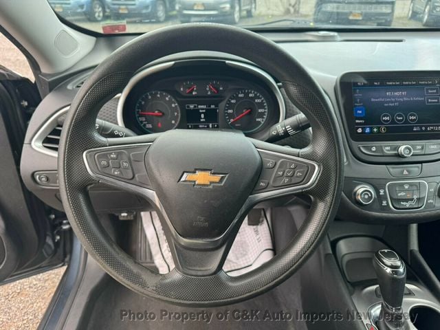 2019 Chevrolet Malibu LS Preferred Grp, Apple CarPlay, Rearview Camera, HID Headlamps - 22387254 - 16