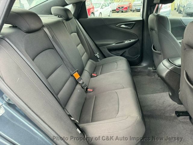 2019 Chevrolet Malibu LS Preferred Grp, Apple CarPlay, Rearview Camera, HID Headlamps - 22387254 - 28