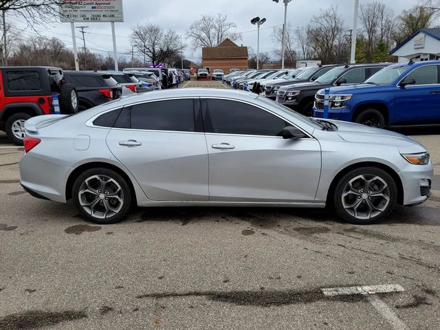 2019 Chevrolet Malibu RS Sedan 4D - 23032404 - 6
