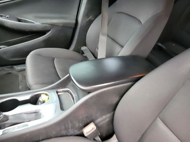 2019 Chevrolet Malibu RS Sedan 4D - 23032404 - 8