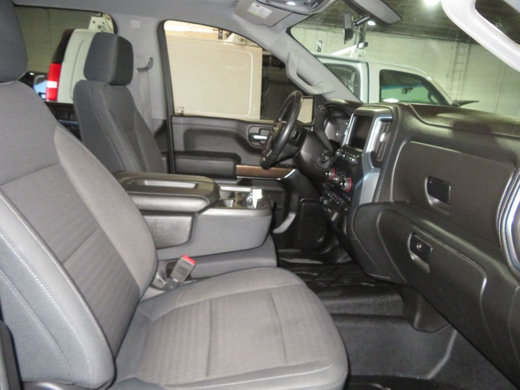 2019 Chevrolet Silverado 1500 2OWNER CREWCAB CHEVY 4X4 EXTRA CLEAN SILVERADO LT - 22935892 - 33