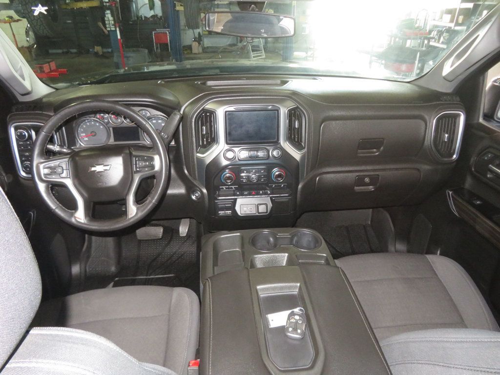 2019 Chevrolet Silverado 1500 2OWNER CREWCAB CHEVY 4X4 EXTRA CLEAN SILVERADO LT - 22935892 - 40