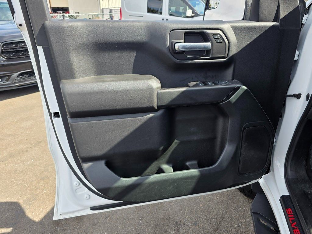 2019 Chevrolet Silverado 1500 2WD Double Cab 147" Custom - 22933708 - 22