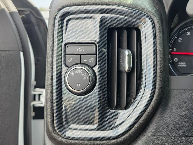 2019 Chevrolet Silverado 1500 2WD Double Cab 147" Custom - 22933708 - 36