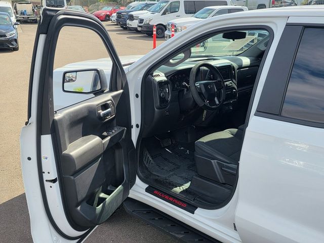 2019 Chevrolet Silverado 1500 2WD Double Cab 147" Custom - 22933708 - 38