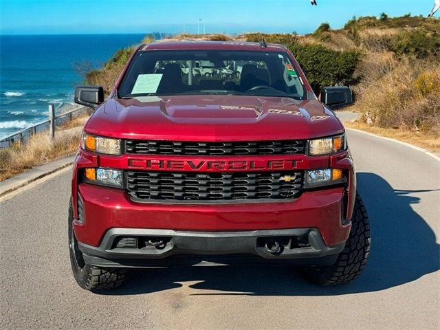 2019 Chevrolet Silverado 1500 4WD Crew Cab 147" Custom - 22667499 - 3