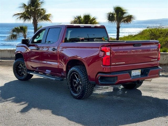 2019 Chevrolet Silverado 1500 4WD Crew Cab 147" Custom - 22667499 - 5