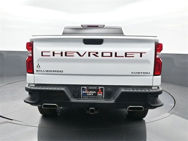 2019 Chevrolet Silverado 1500 4WD Crew Cab 147" Custom Trail Boss - 22900975 - 21